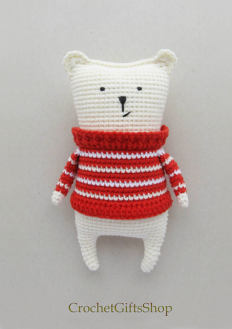 Amigurumi Bear in Sweater