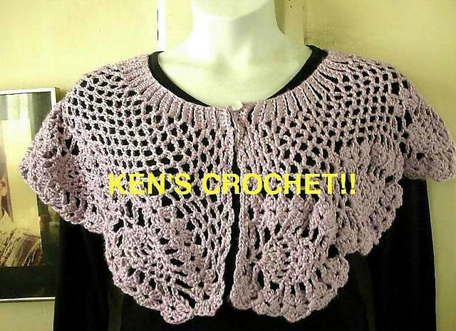 Pretty Pineapples Capelet