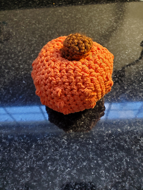 Easy Puff Stitch Pumpkin