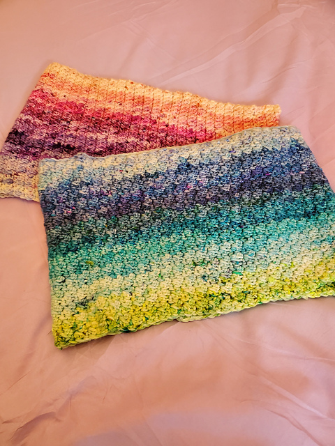 Pathways Cowl Set