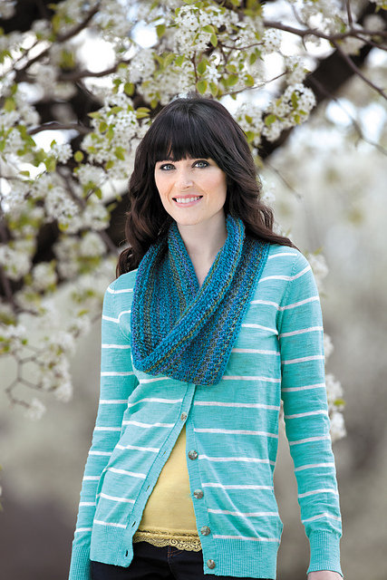 Twisted Cowl