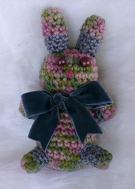 Bitty Bunny Amigurumi