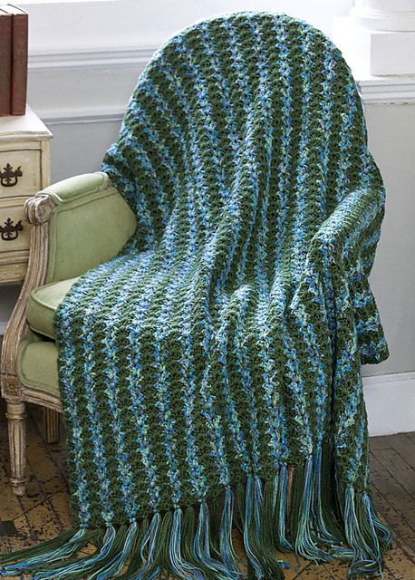 Stately Columns Throw