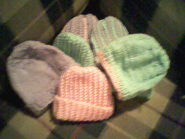 crochet premie hats for charity