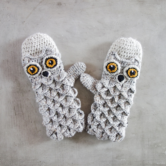 Owl mittens