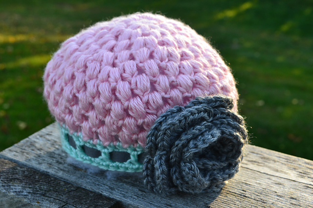 Dainty Puff Stitch Hat