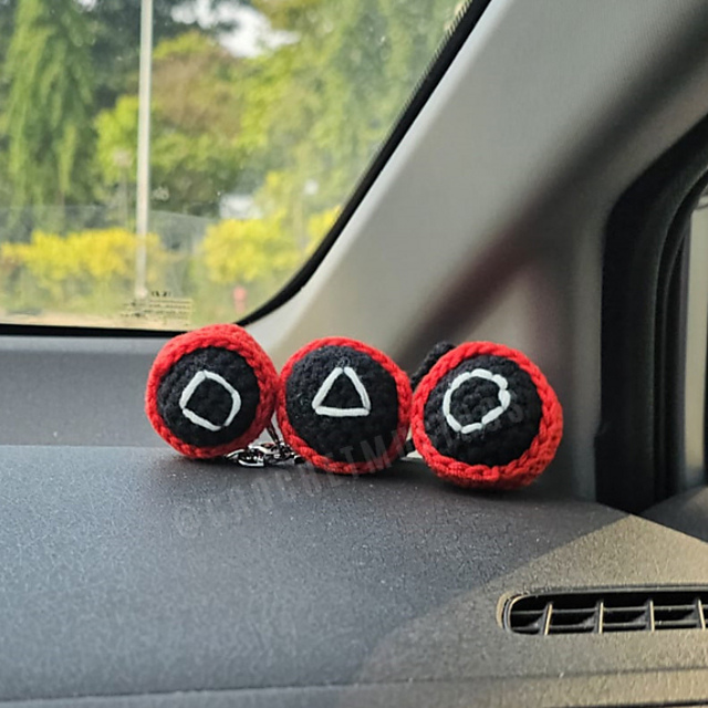 ●▲■ Keychain