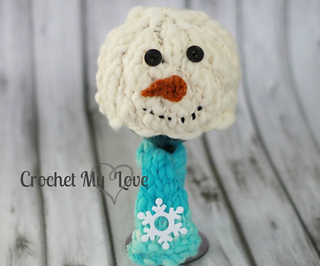 Handspun thick and thin snowman set
