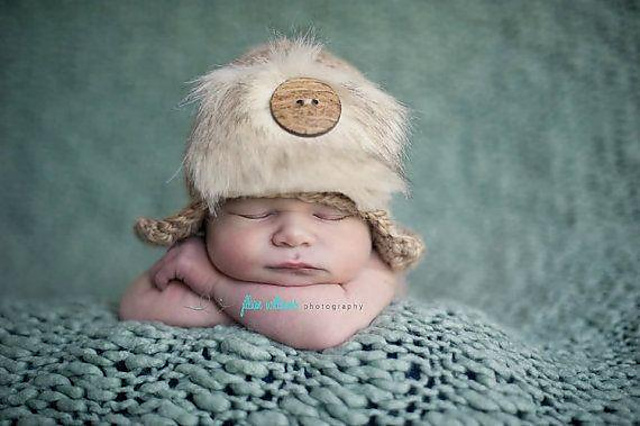 Little aviator hat