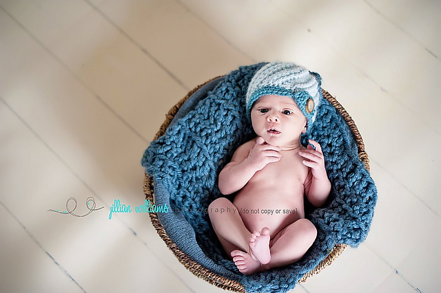 double swirl button hat
