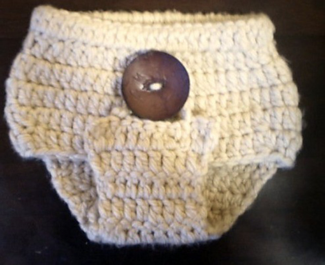 Chunky button diaper cover
