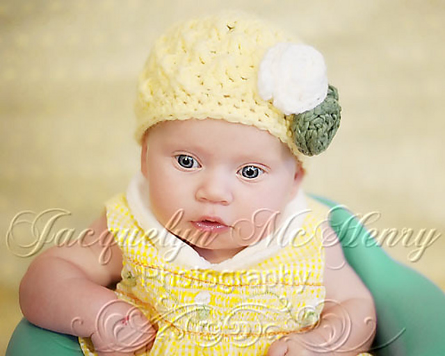 Posh Triangle texture hat: newborn- preteen