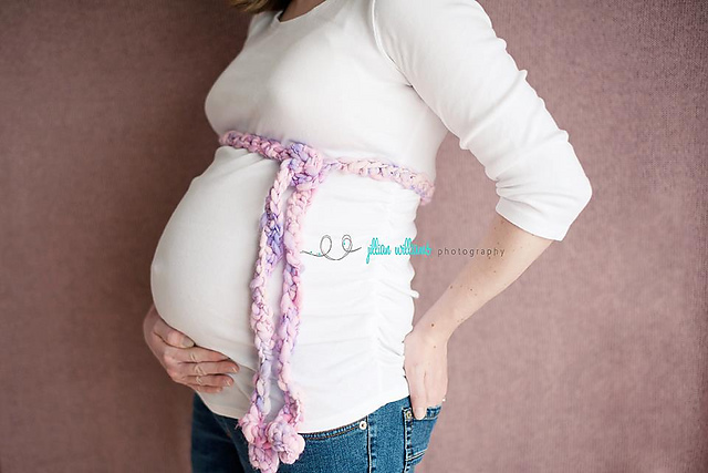 Thick and thin maternity strap