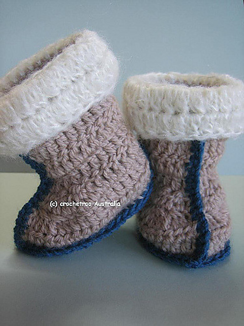 Aussie Snuggly Ugg Booties
