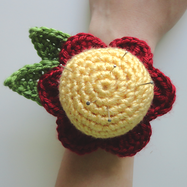 Flower Wrist Pin Cushion