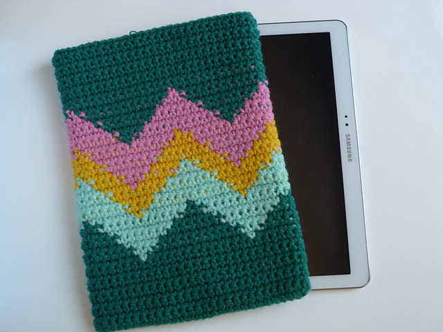 Retro Chevrons Tablet Cover