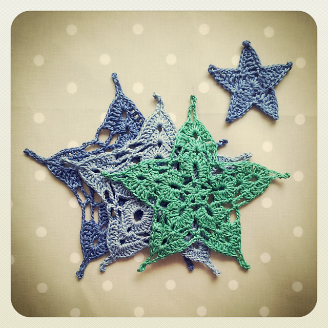 Motif :: Festive Lacy Star