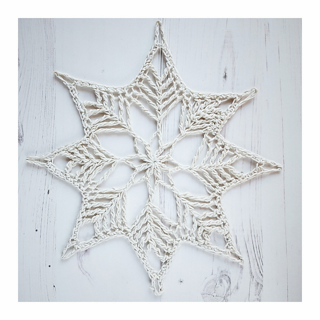 Motif :: Festive Snowflake