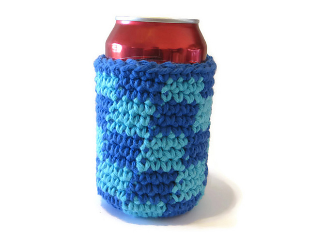Checkered Can Cozy