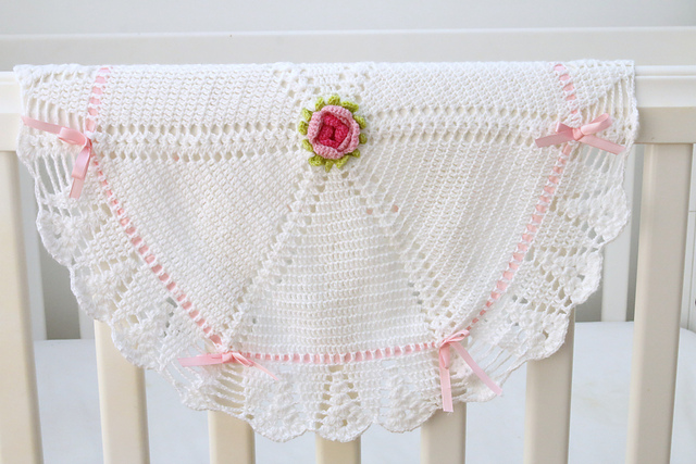 In bloom Christening Shawl