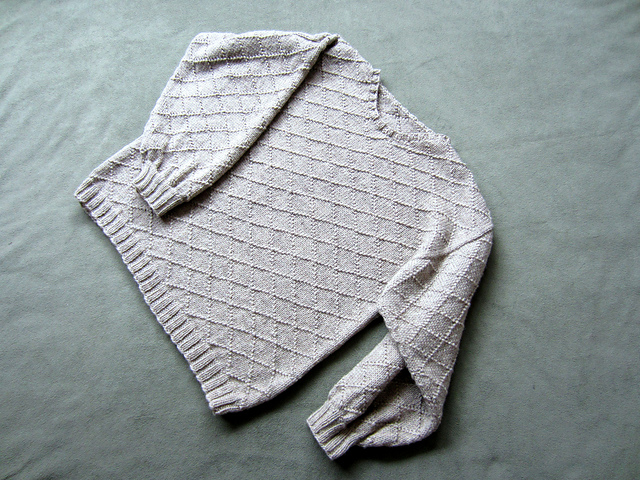 #06 Diamond-Stitch Pullovers