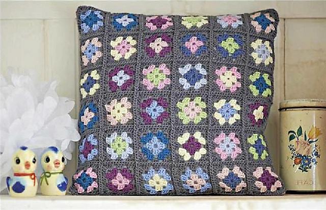 Dark Cushion