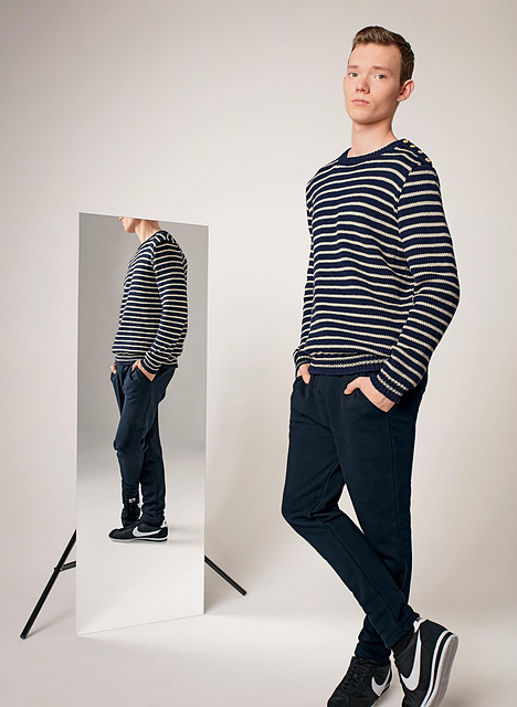 02 Pull Épaule Boutonnée - M0043