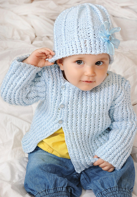 Cardigan & Beret 12.089