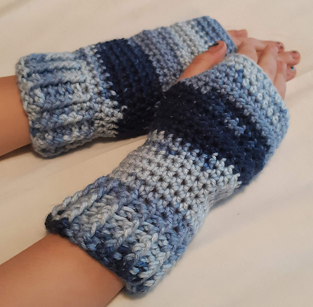 Vanilla Crochet Fingerless Gloves