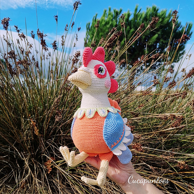 Chloe the hen