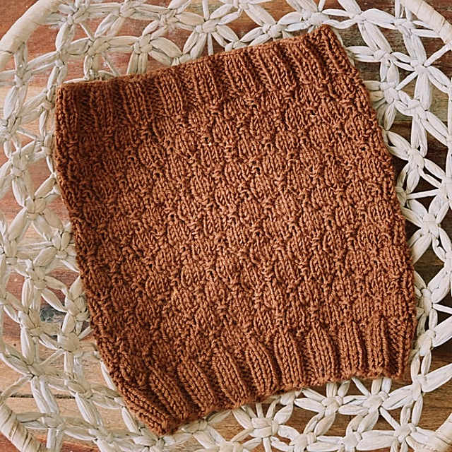 Cameo Cowl