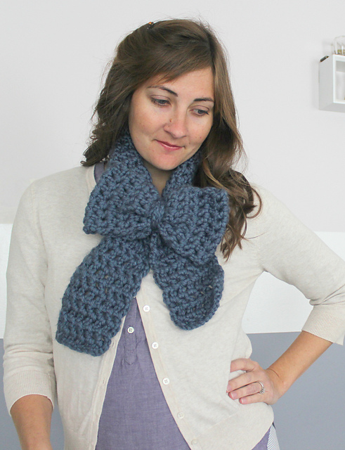 Chunky Bow Scarf