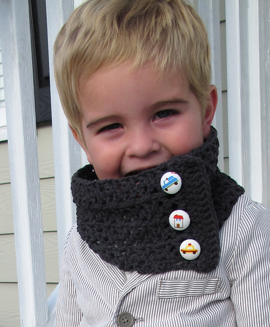 Toddler V Stitch Scarf