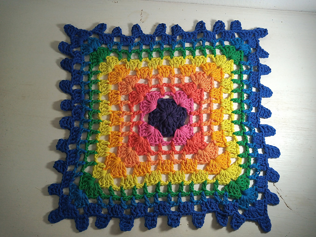 Oma Lina carpetita doily