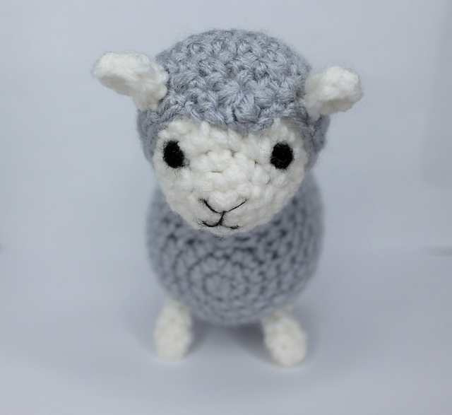 Mini Alpaca Amigurumi