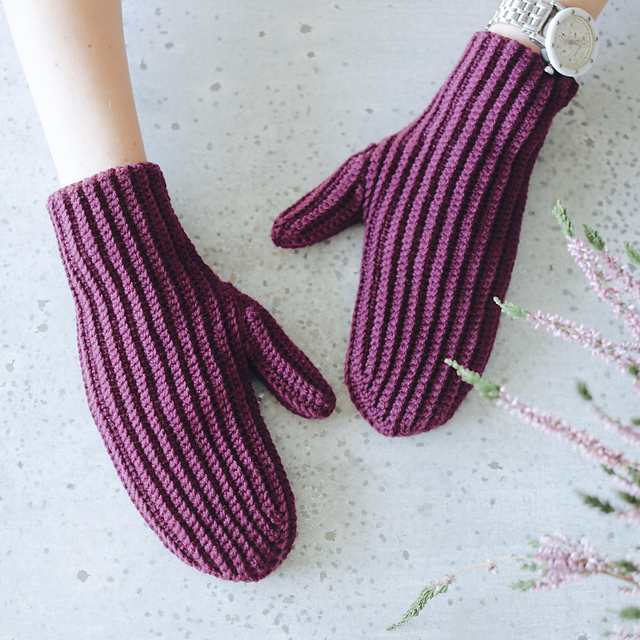 Ribbon Mittens