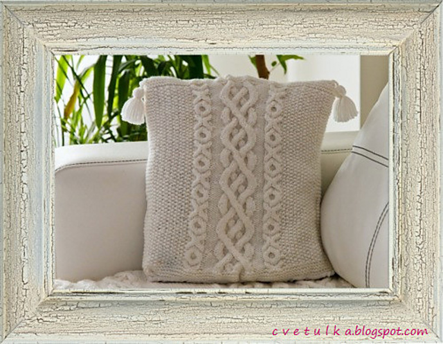Cabled Blanket & Pillow