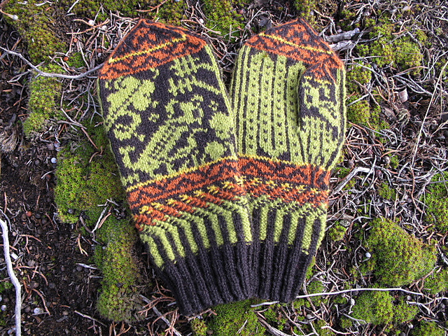 Demon Locust Mittens/ Votter