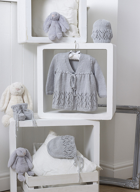 CY1319 Lacy Layette