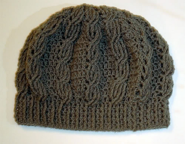 Bonnet mou torsadé