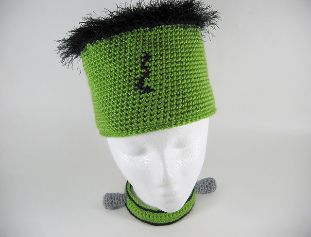 Frankenstein Beanie and Franken Choker 