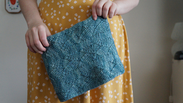 Wave Cathedral Cowl