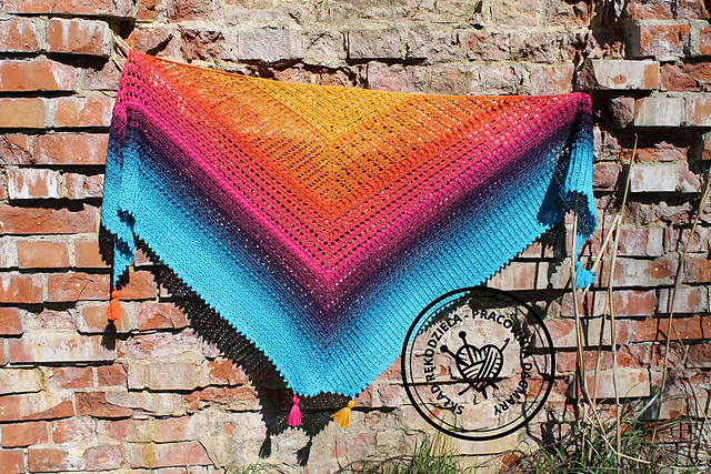 Prima Aprilis Shawl