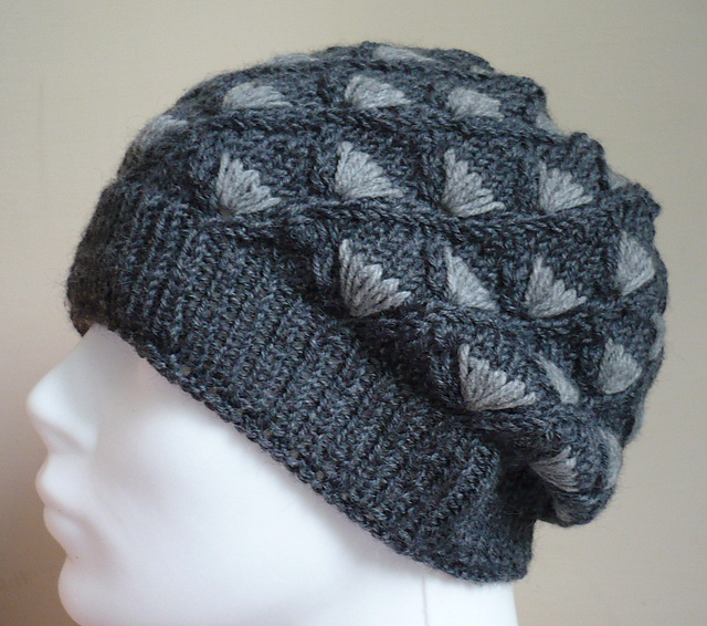 Ravelry: tuft after tuft hat pattern by Anna Lipinska