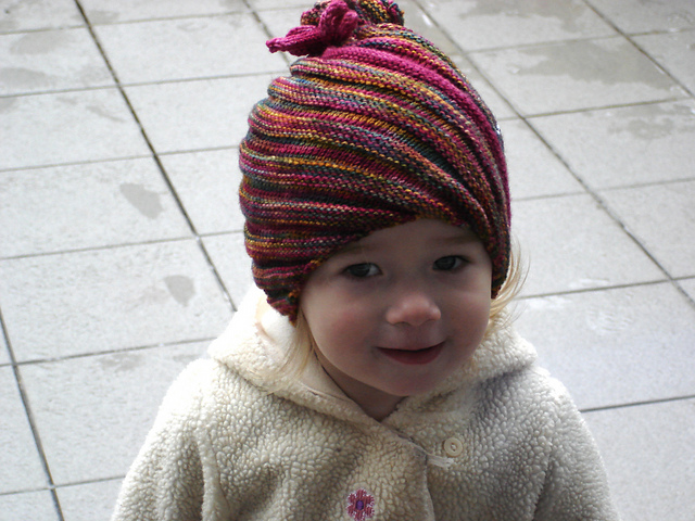 Ravelry: Baby Swirl Hat pattern by Heather Schulte
