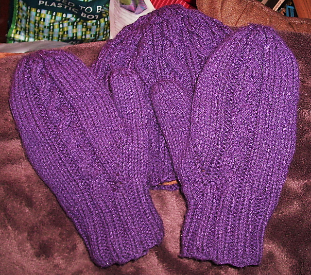 Frostbitten Mittens