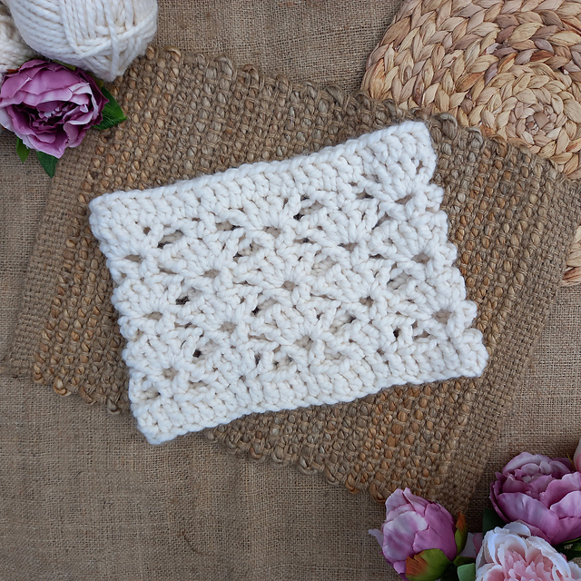Sonya Chunky Cowl