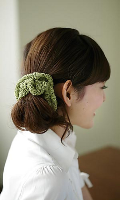 Amijin Scrunchie