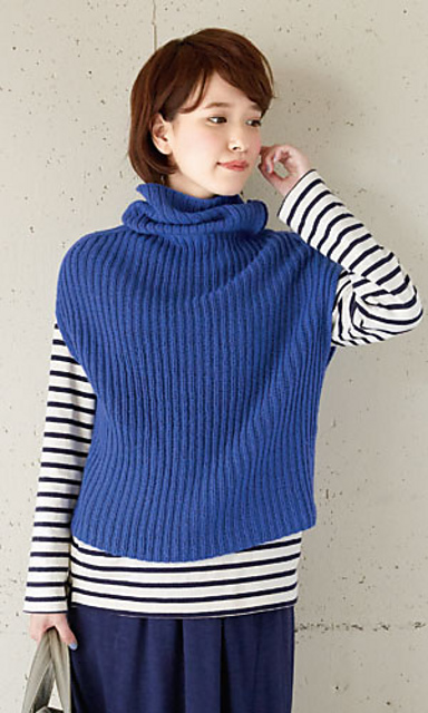 214a-04 High Neck Pullover