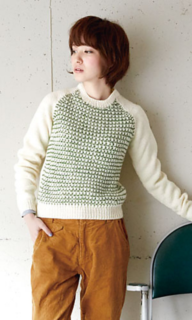 214a-05 Raglan Sleeve Sweater